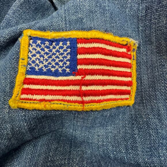 1970s Wrangler USA Denim Jacket 42 | Trucker Fit | Embroidered Butterfly - Picture 6 of 15